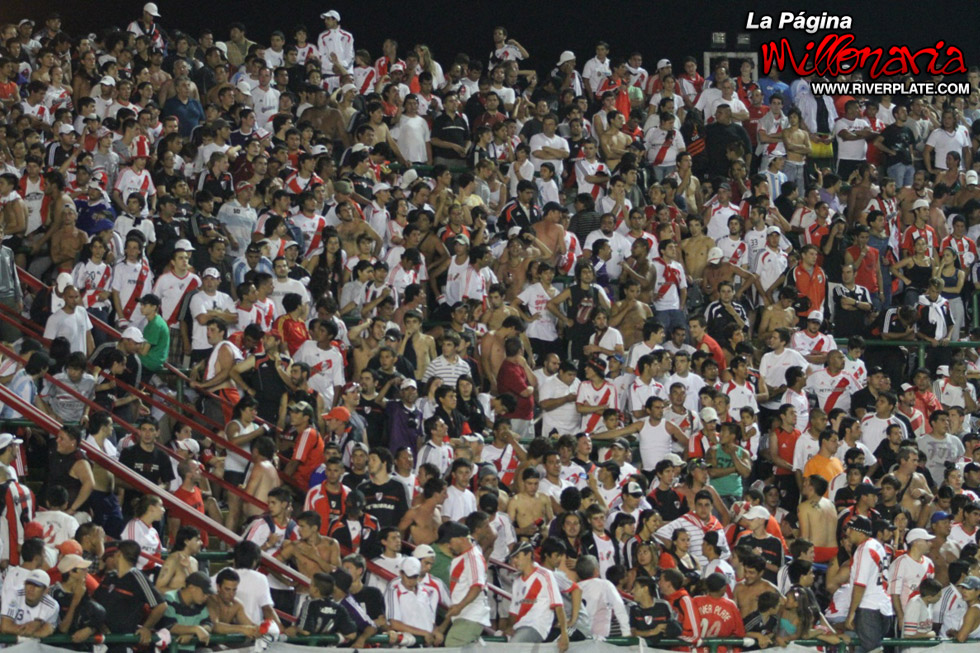 River Plate vs Boca Juniors (Hinchada y jugadores - Mar del Plata 2011 14