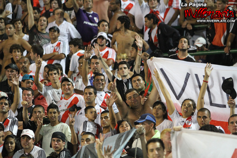 River Plate vs Boca Juniors (Hinchada y jugadores - Mar del Plata 2011 22