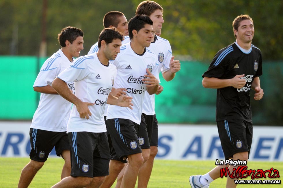 Carrizo y Maidana, en la práctica de la Selección Argentina 6