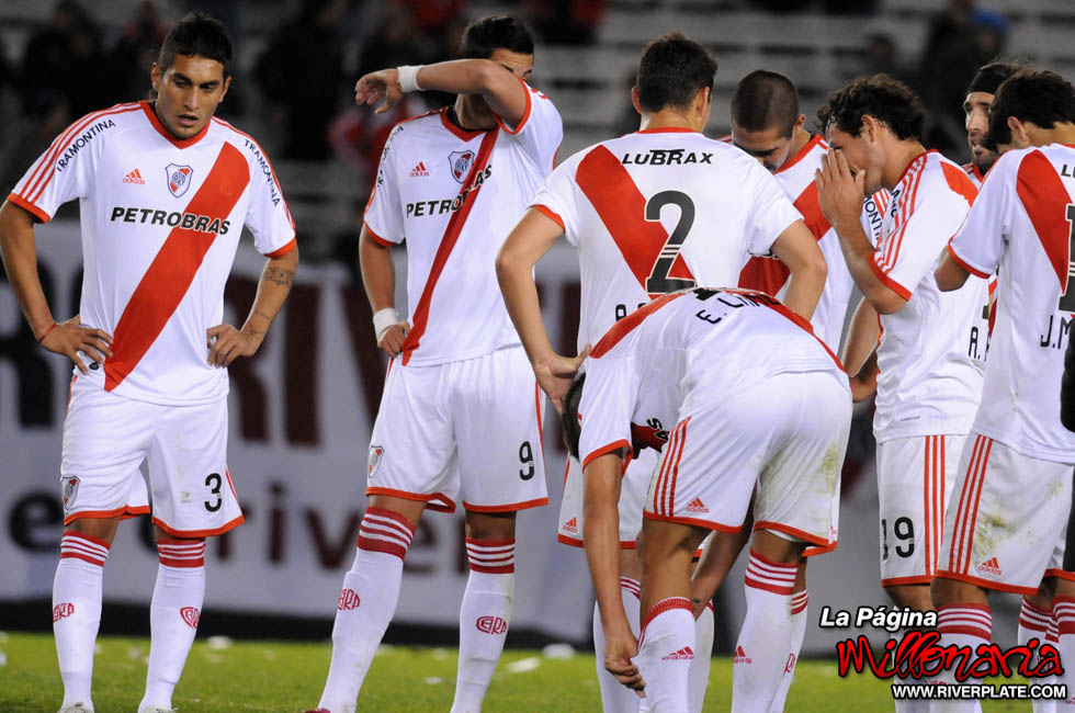 River Plate vs Colón 36