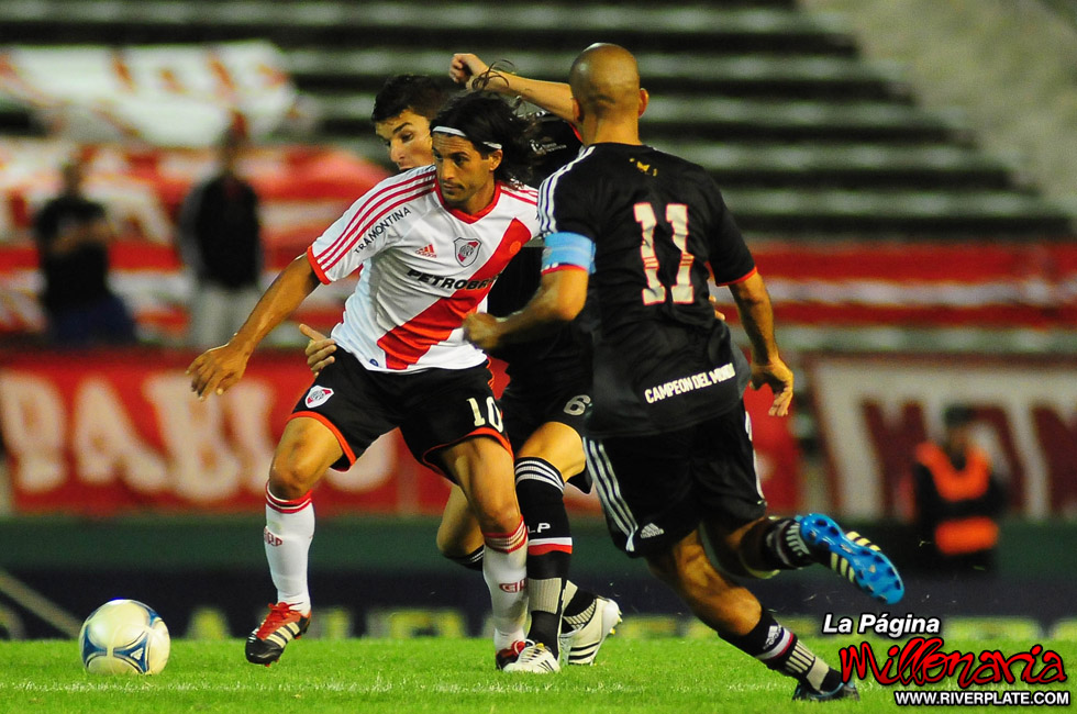 River vs. Estudiantes (Mar del Plata 2012) 15