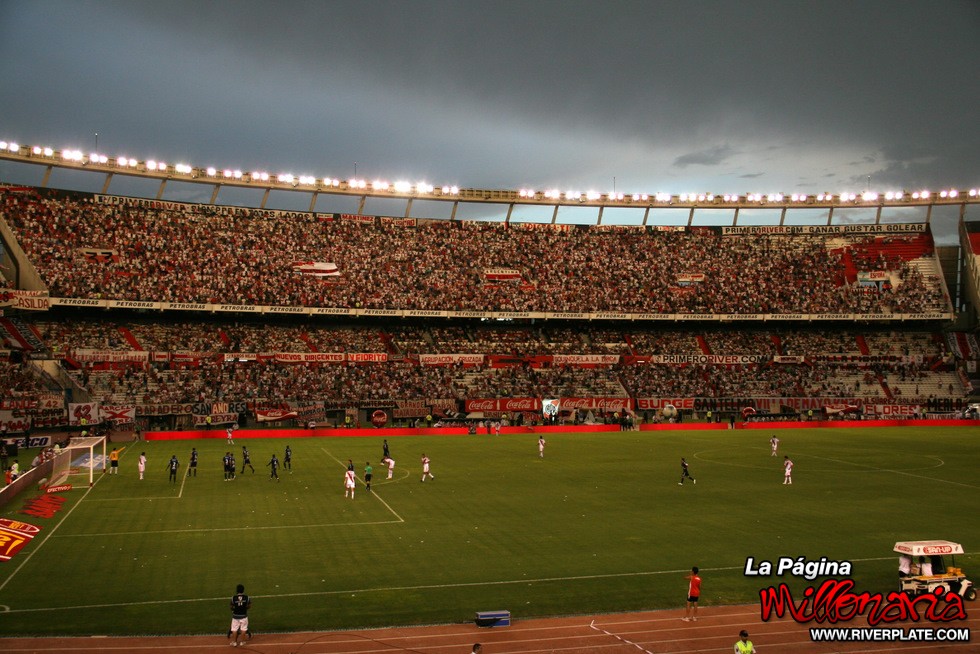 River vs. Independiente Rivadavia 74
