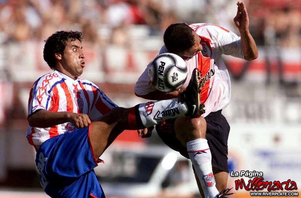 River Plate vs Unión (Sta. Fé) (AP 2002) 6