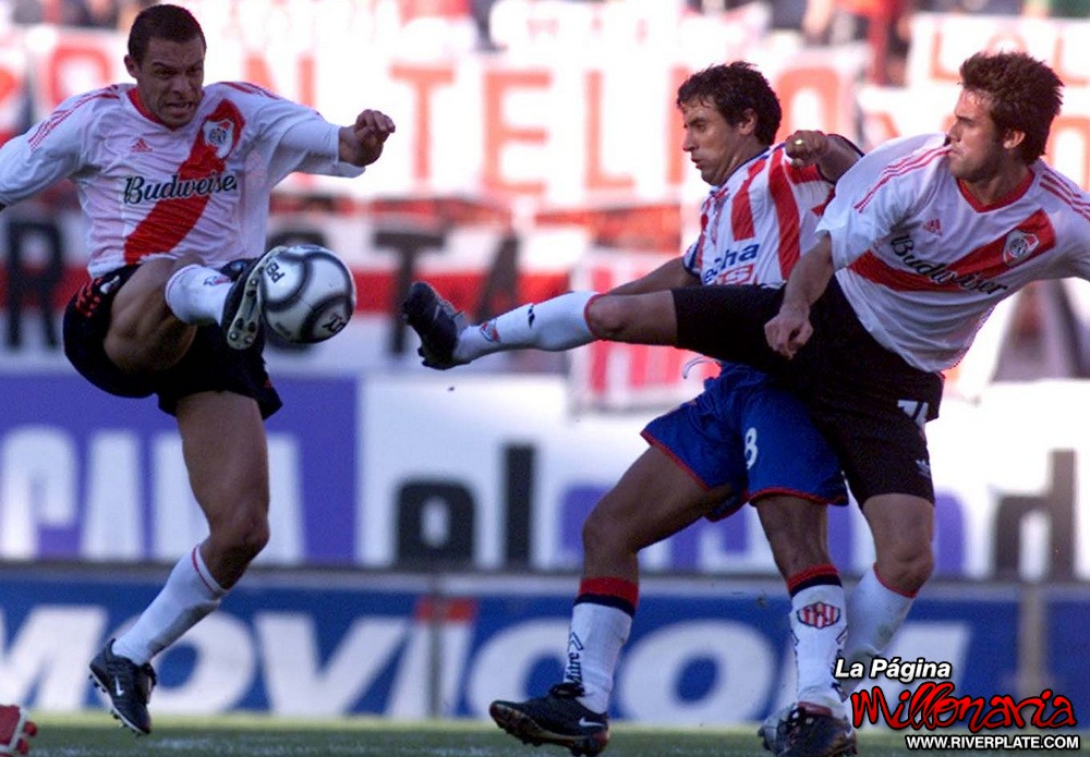 River Plate vs Unión (Sta. Fé) (AP 2002) 8