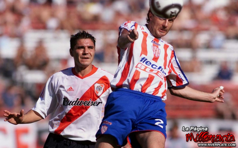 River Plate vs Unión (Sta. Fé) (AP 2002) 10
