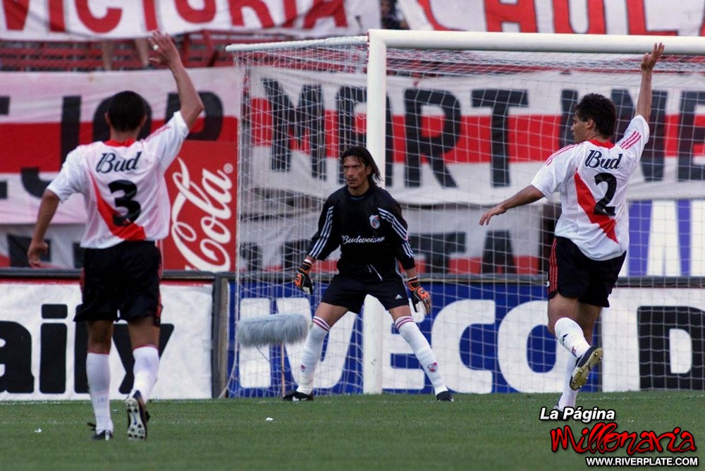 River Plate vs Unión (Sta. Fé) (AP 2002) 27