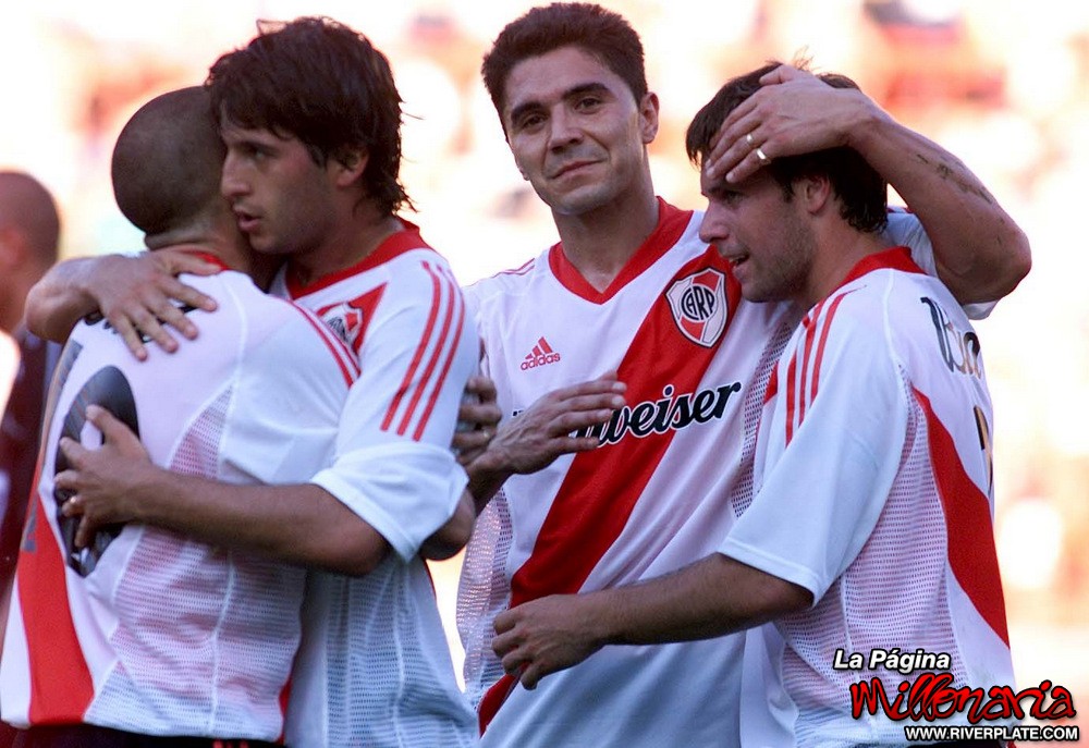 River Plate vs Unión (Sta. Fé) (AP 2002) 1