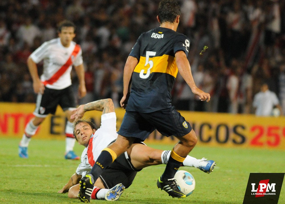 River vs. Boca (Mendoza 2013) 9