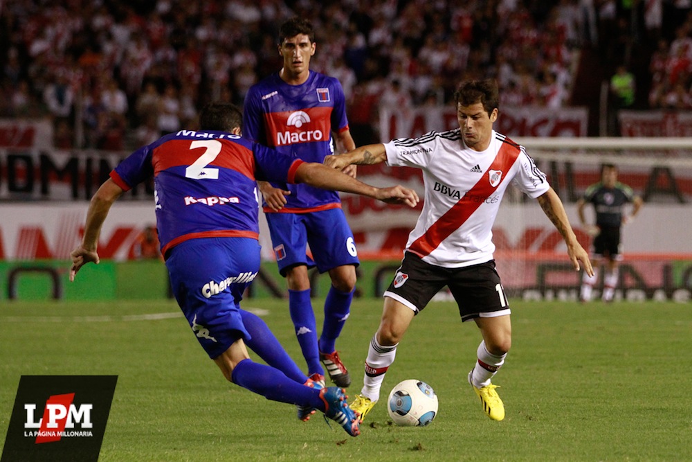 River Plate vs. Tigre 13