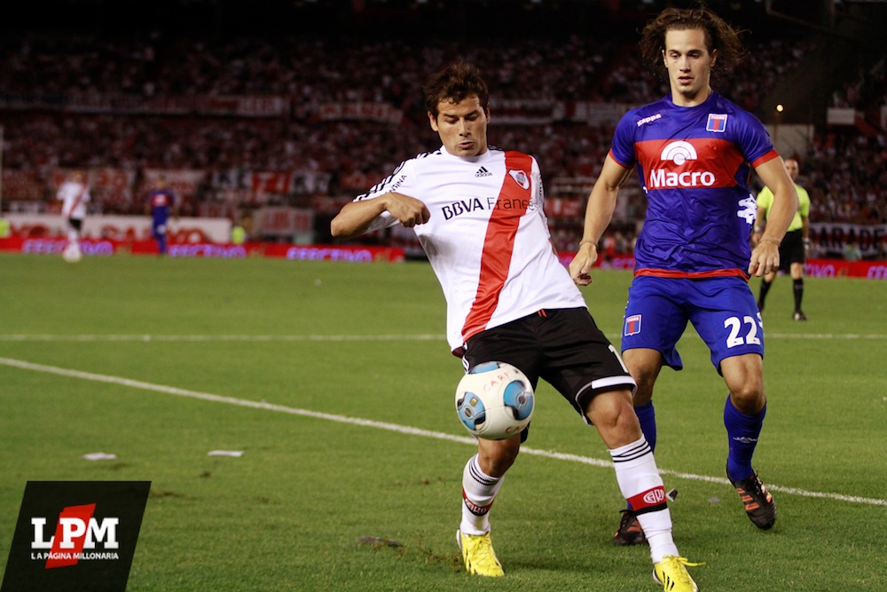 River Plate vs. Tigre 21