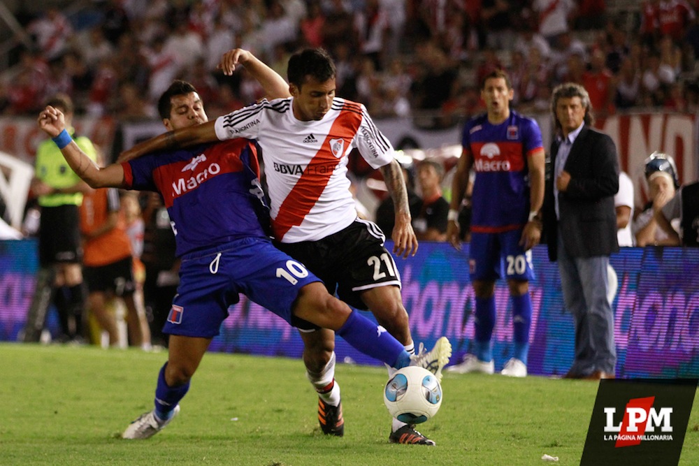 River Plate vs. Tigre 33