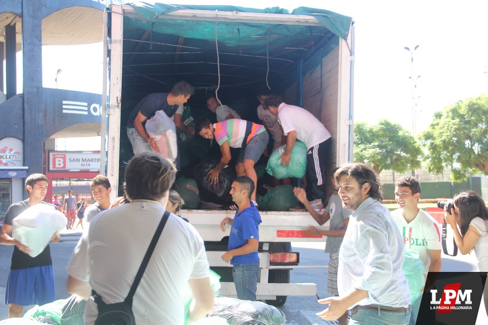 Donaciones a Barrio Mitre y La Plata - Abril 2013 41