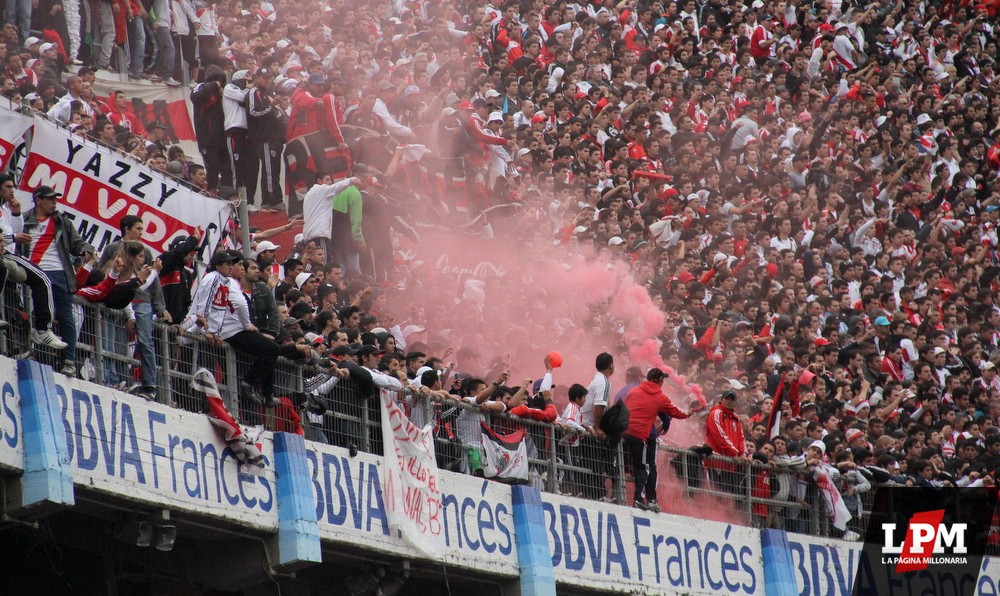 River vs. Independiente 17