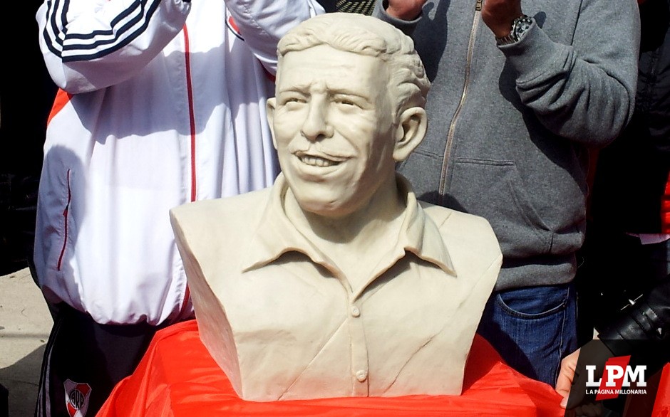 Presentacion busto estatua Ángel Labruna - Octubre 2013 4