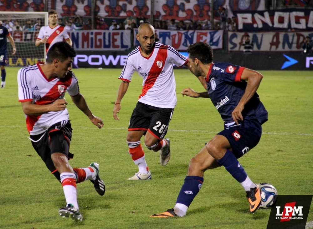 River vs. San Lorenzo (Salta 2014) 25