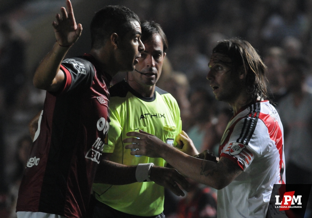 Colon vs. River Plate 24