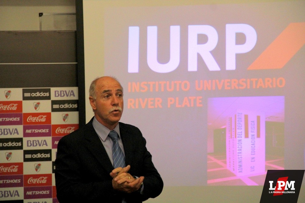 La Universidad River presentó sus carreras - Marzo 2014 15