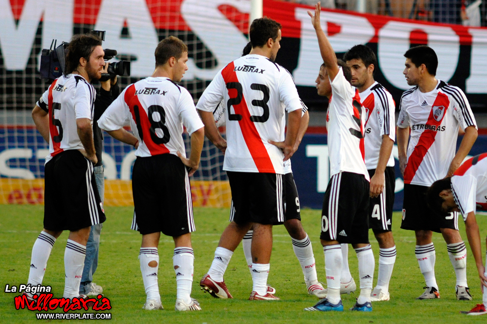 Newell's Old Boys vs River Plate (CL 2009) 3
