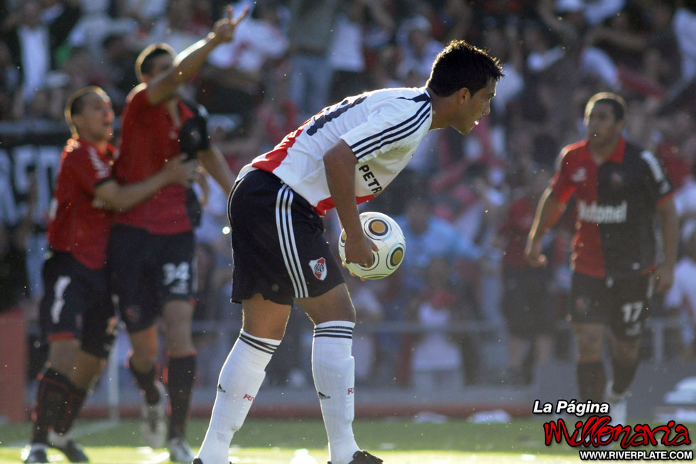 Newell's Old Boys vs River Plate (AP 2009) 2