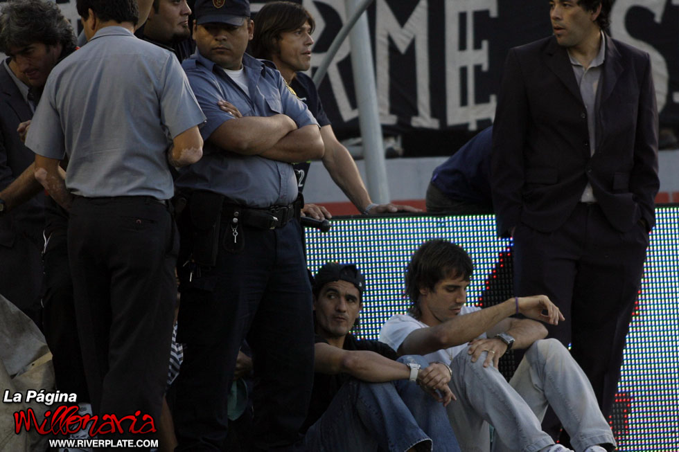 Newell's Old Boys vs River Plate (AP 2009) 11