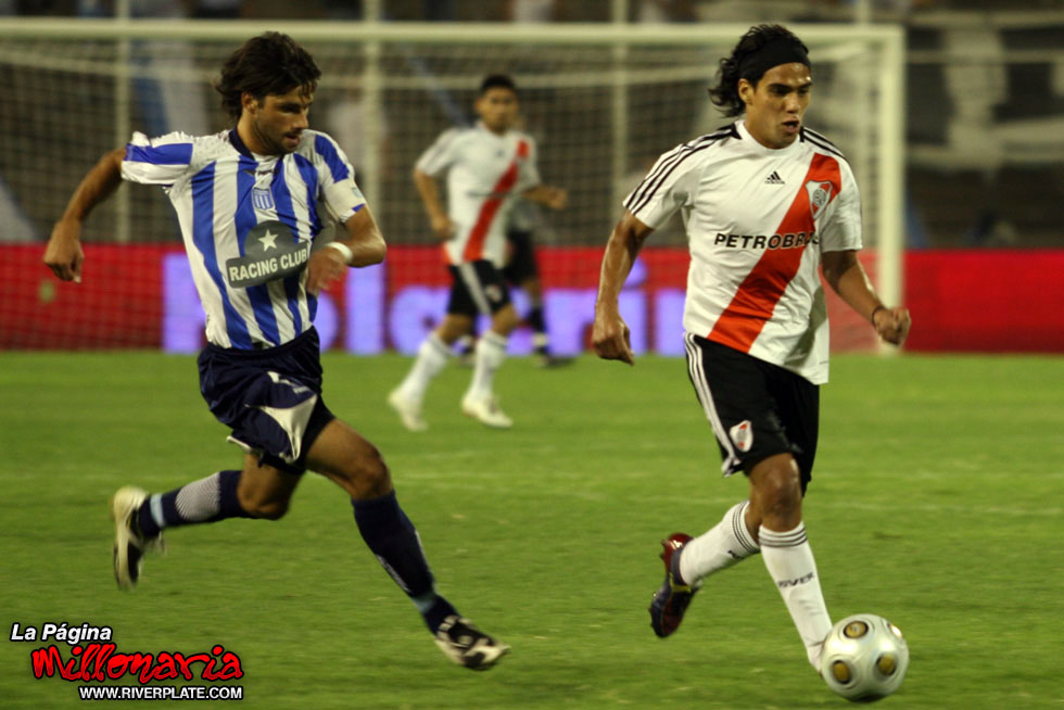 River Plate vs Racing Club (Mendoza 2009) 14
