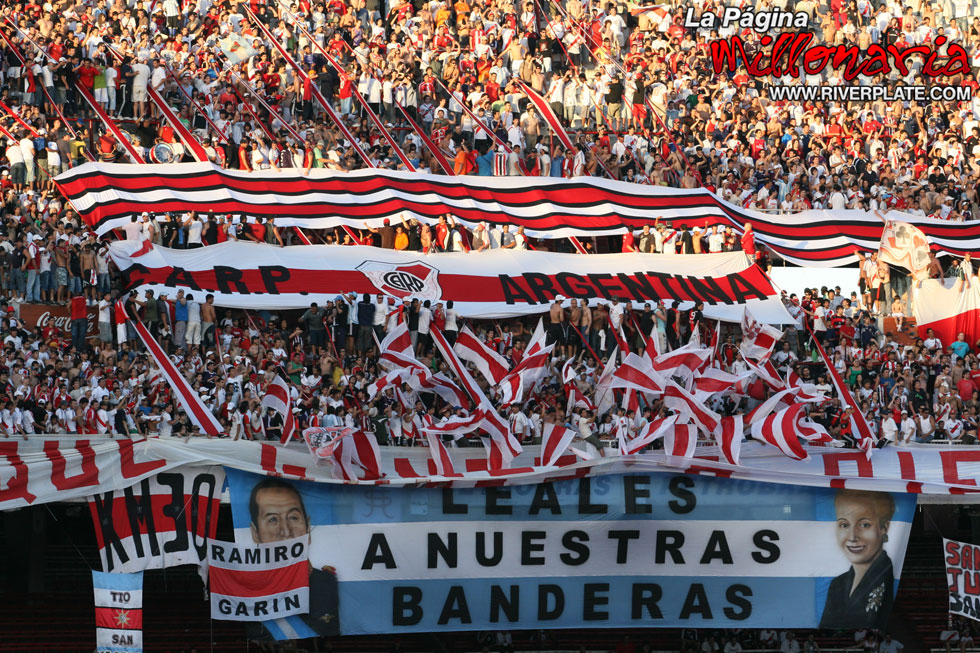River Plate vs Huracán (AP 2008) 10