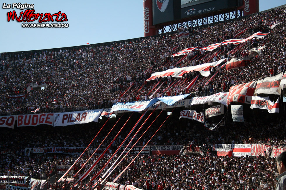River Plate vs Independiente (AP 2009) 9