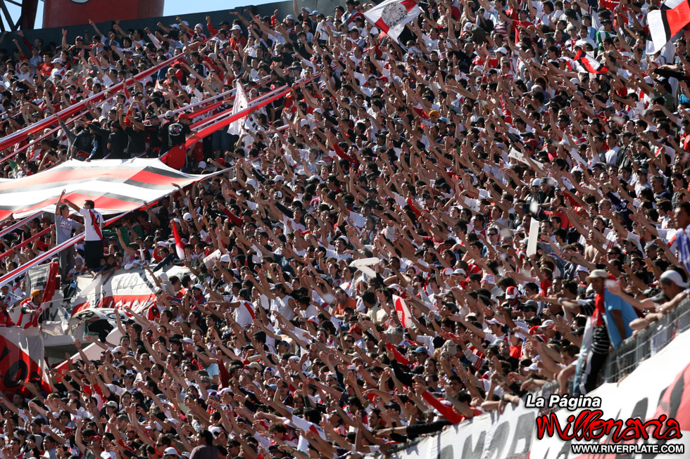 River Plate vs Independiente (AP 2009) 11