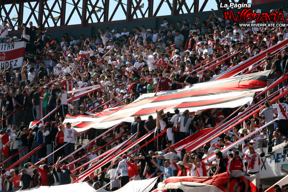River Plate vs Independiente (AP 2009) 13