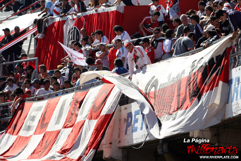 River Plate vs Independiente (AP 2009) 23
