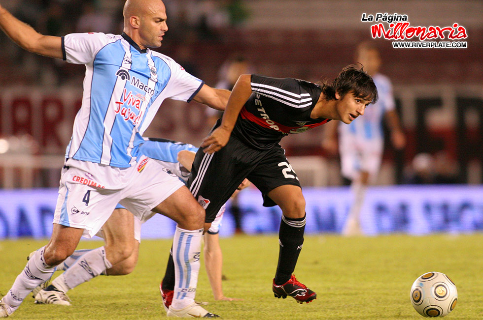 River Plate vs Gimnasia de Jujuy (CL 2009) 2