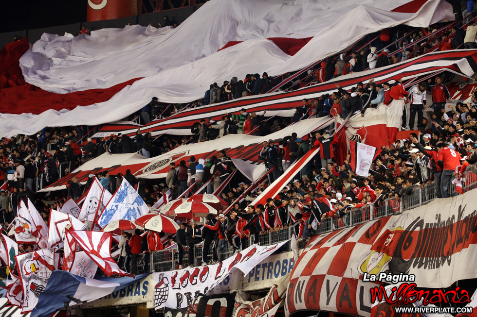 River Plate vs Lanús (SUD 2009) 9