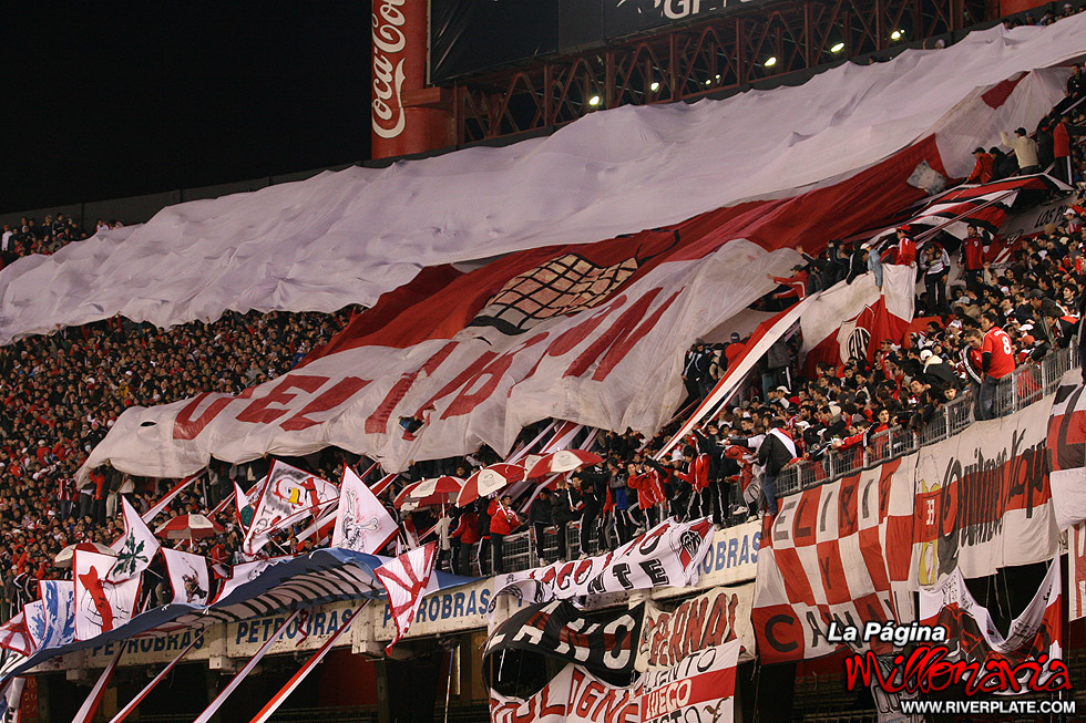 River Plate vs Lanús (SUD 2009) 14