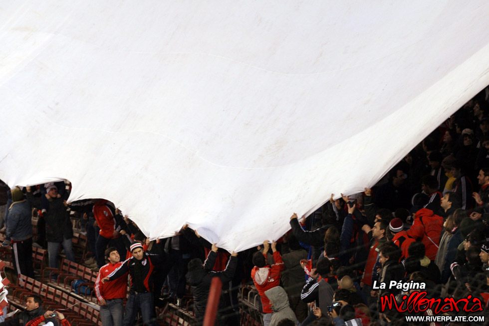 River Plate vs Lanús (SUD 2009) 29