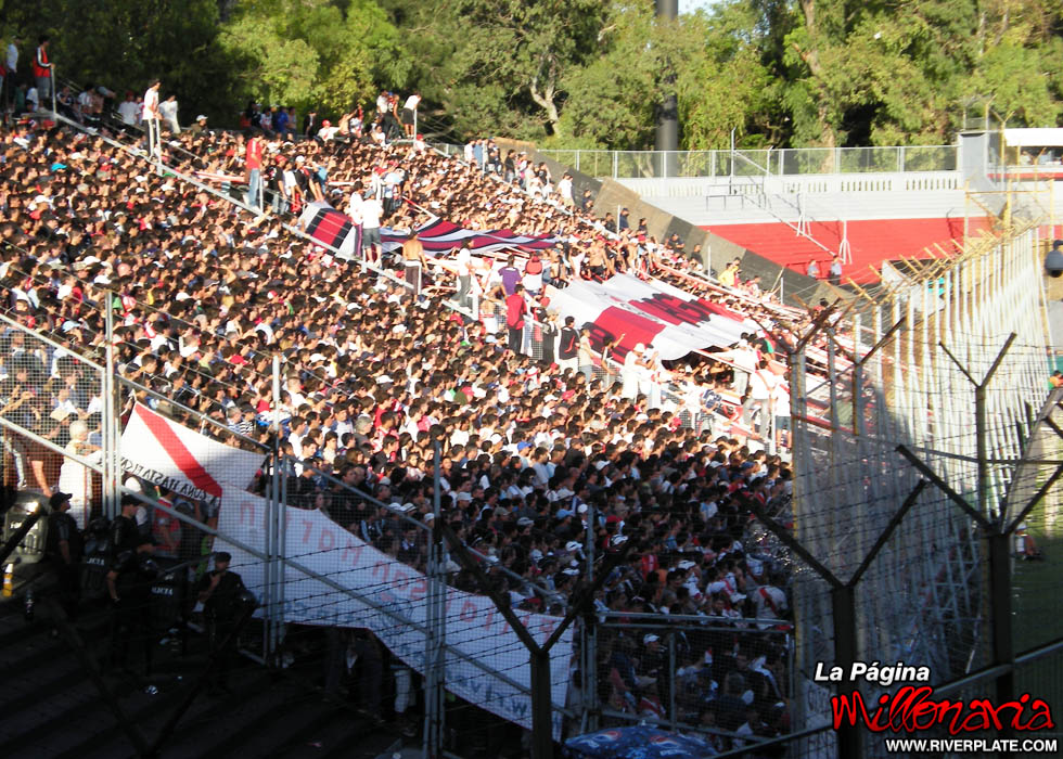 Newell's Old Boys vs River Plate (AP 2009) 12