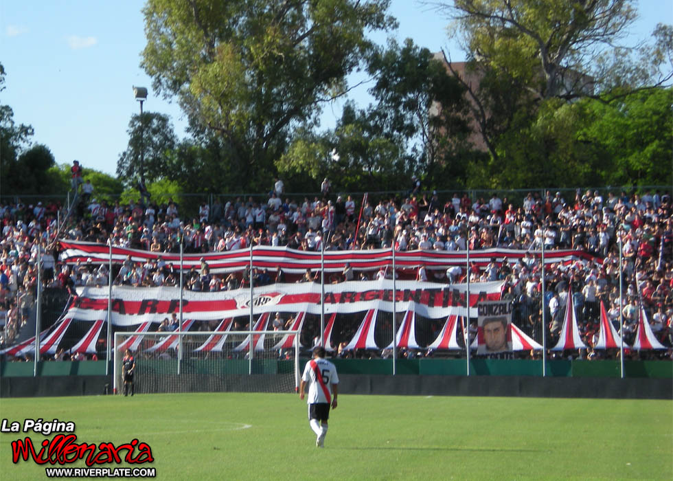 Newell's Old Boys vs River Plate (AP 2009) 13