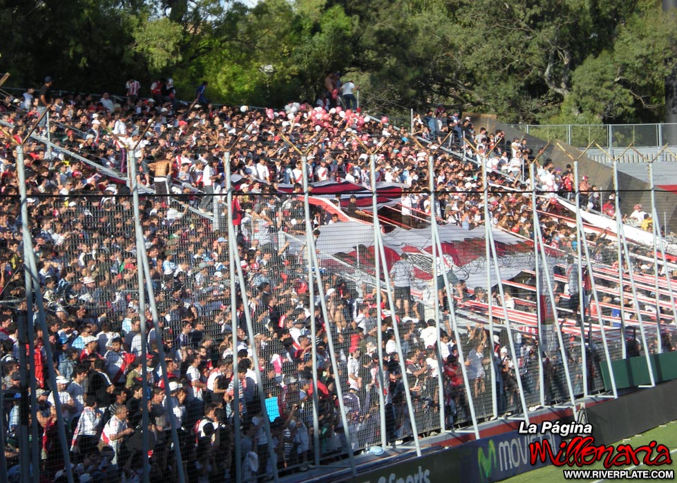 Newell's Old Boys vs River Plate (AP 2009) 15