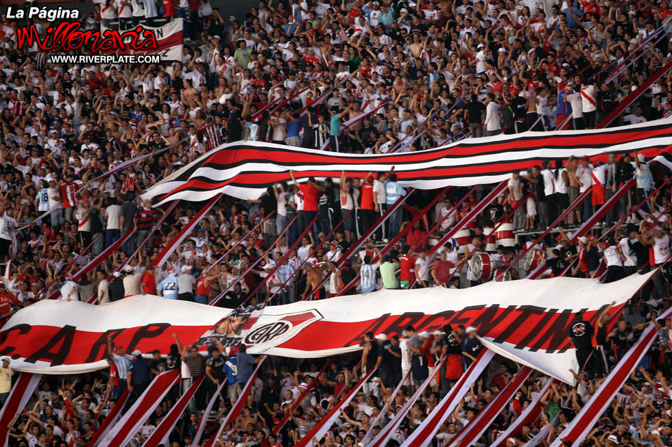 River Plate vs Atlético Tucumán (AP 2009) 13