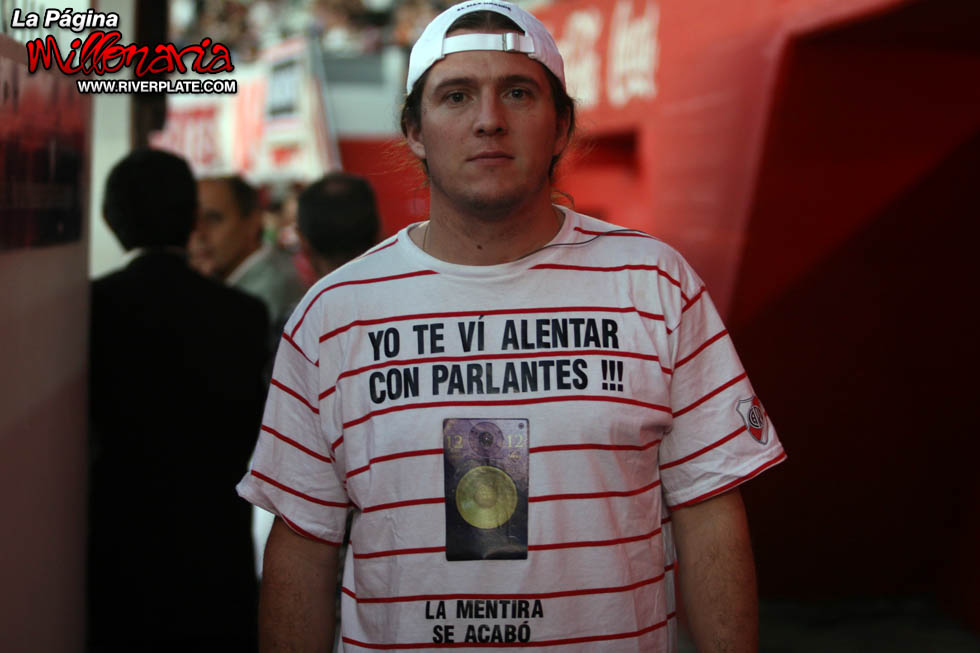 River Plate vs Atlético Tucumán (AP 2009) 17