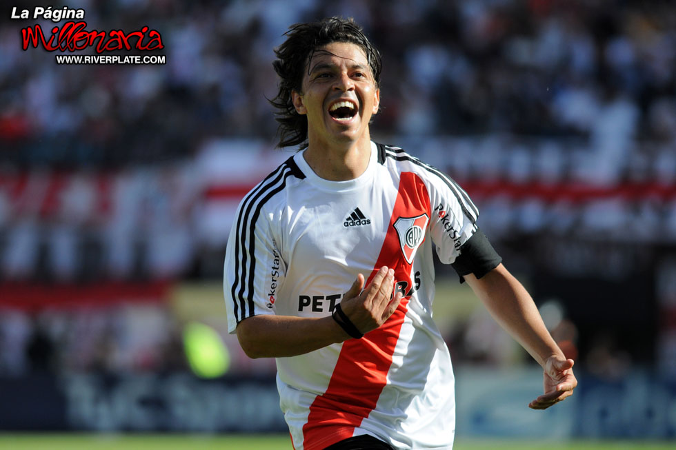 River Plate vs Boca Juniors (AP 2009) 3