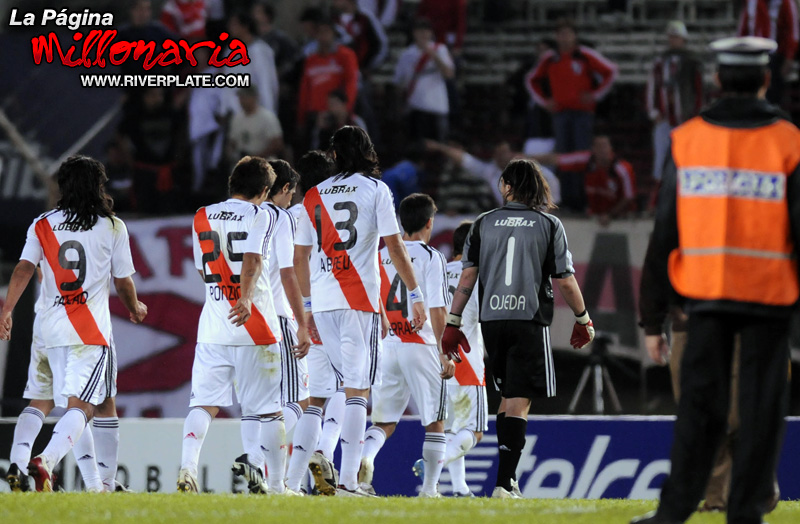 River Plate vs Chivas (MEX) (SUD 08) 29