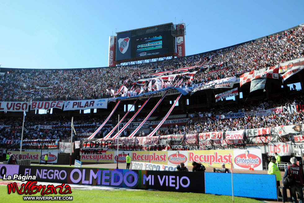 River Plate vs Colón (AP 2009) 3