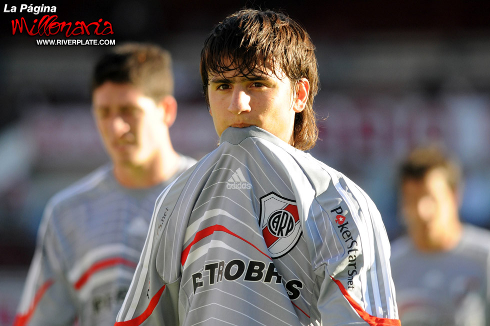 River Plate vs Colón (AP 2009) 1