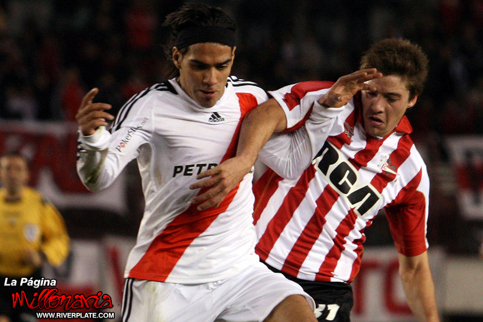 River Plate vs Estudiantes (CL 2009) 3
