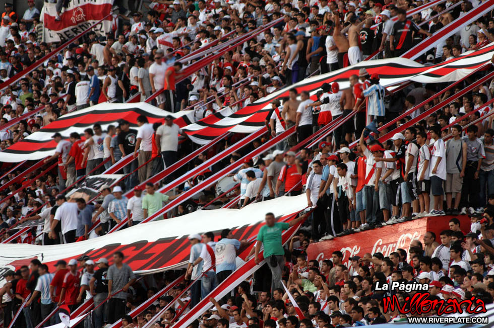 River Plate vs Estudiantes (AP 2009) 15