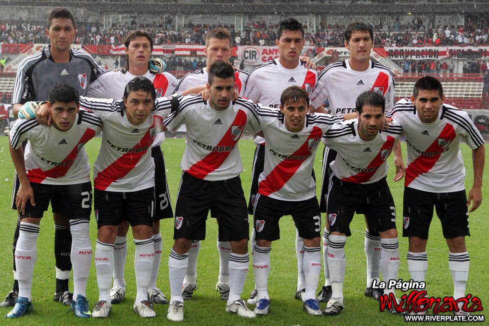 River Plate vs Lanús (AP 2009) 6