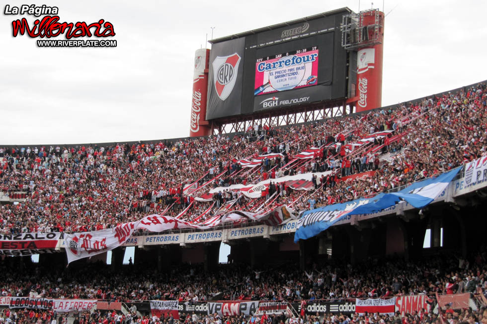 River Plate vs Lanús (AP 2009)