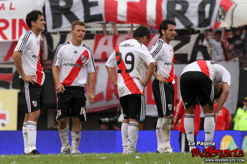 River Plate vs Lanús (AP 2009) 5