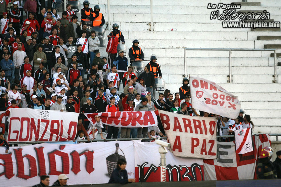Gimnasia LP vs River Plate (AP 2008) 22