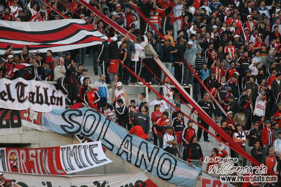 Gimnasia LP vs River Plate (AP 2008) 17